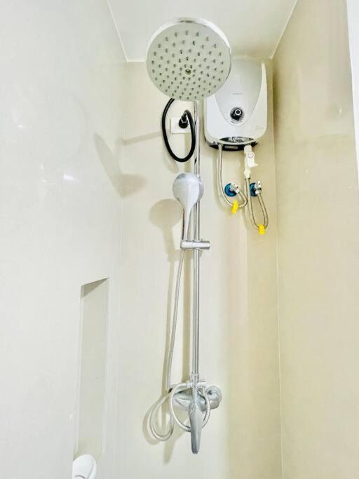 Wv 8 Serene Family Apartment Iloilo City