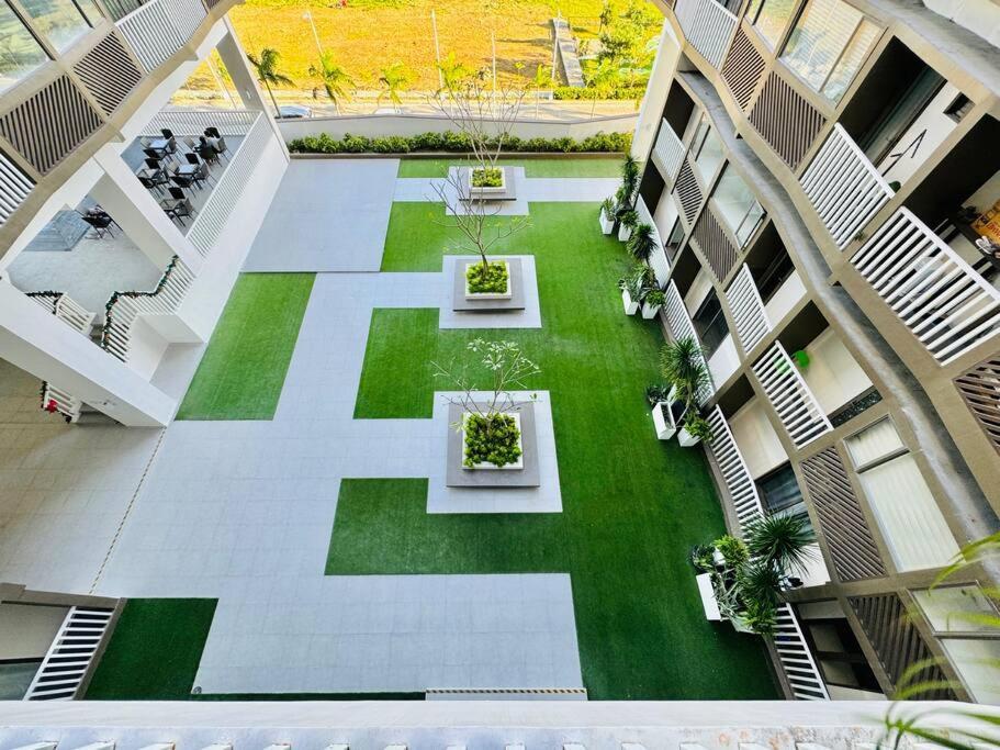 Apartment Wv 8 Serene Family *